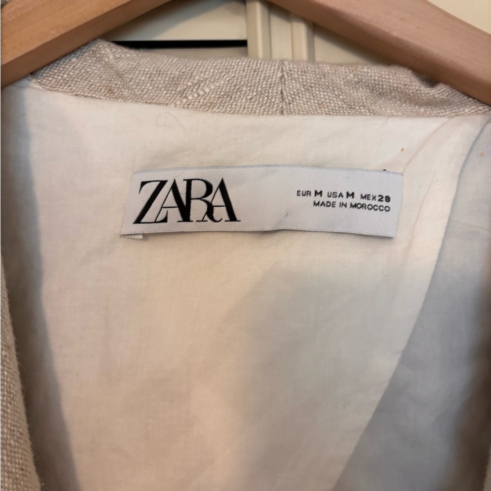 Zara Double-Breasted Linen Blend Jacket in Light Tan Size M oversized styling - Picture 3 of 4